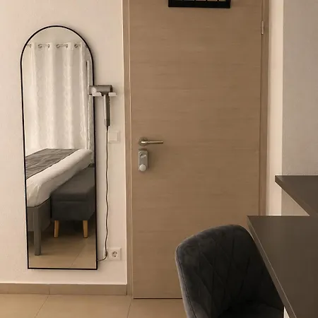 Neu! Fly & Frankfurt Airport Apartmán Kelsterbach
